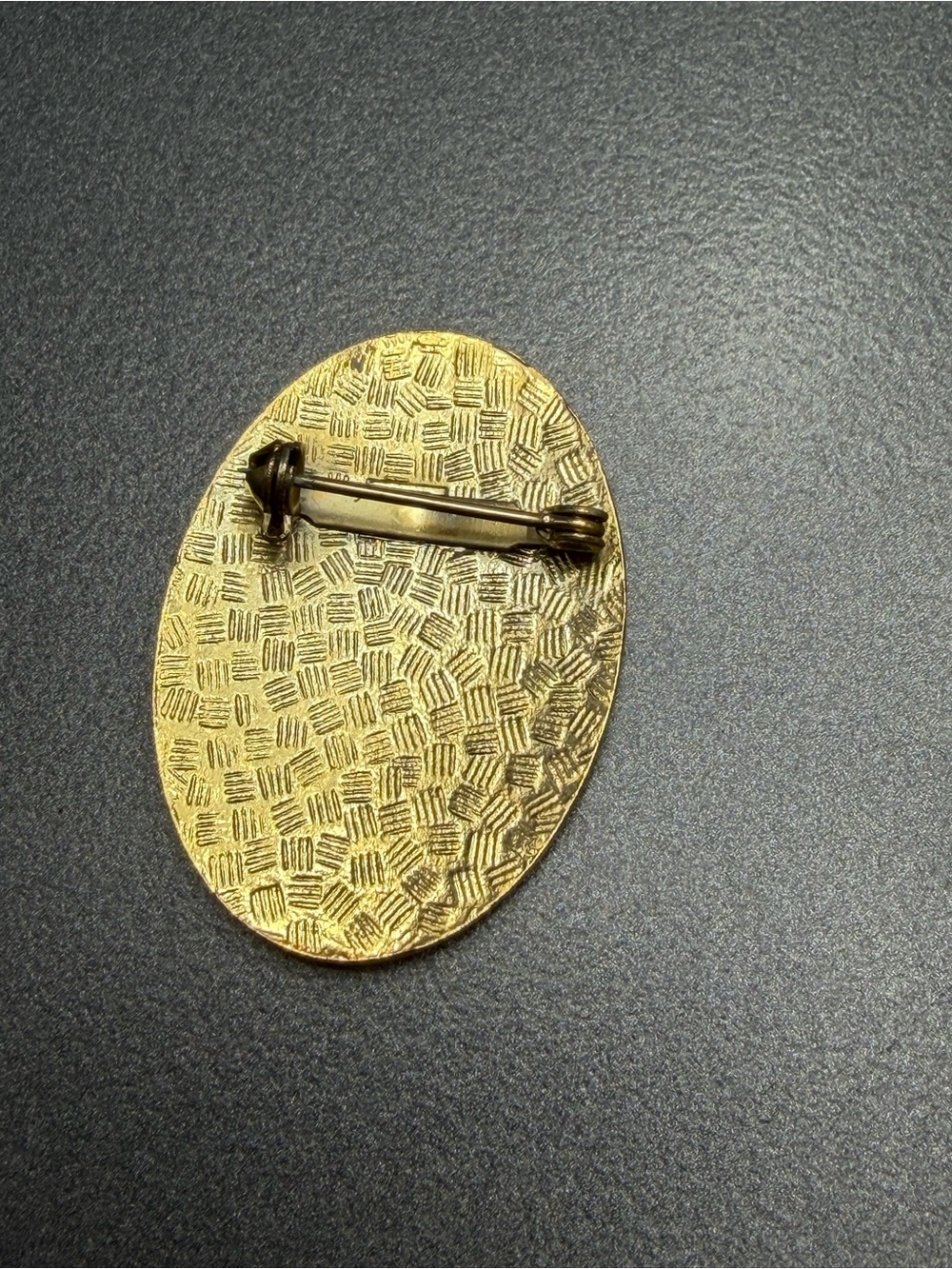 Floral Cloisonné Oval Brooch - Picture 3 of 3